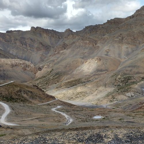 #ladakh#adventure #indicafila #manali #leh #highway #whiskeynala